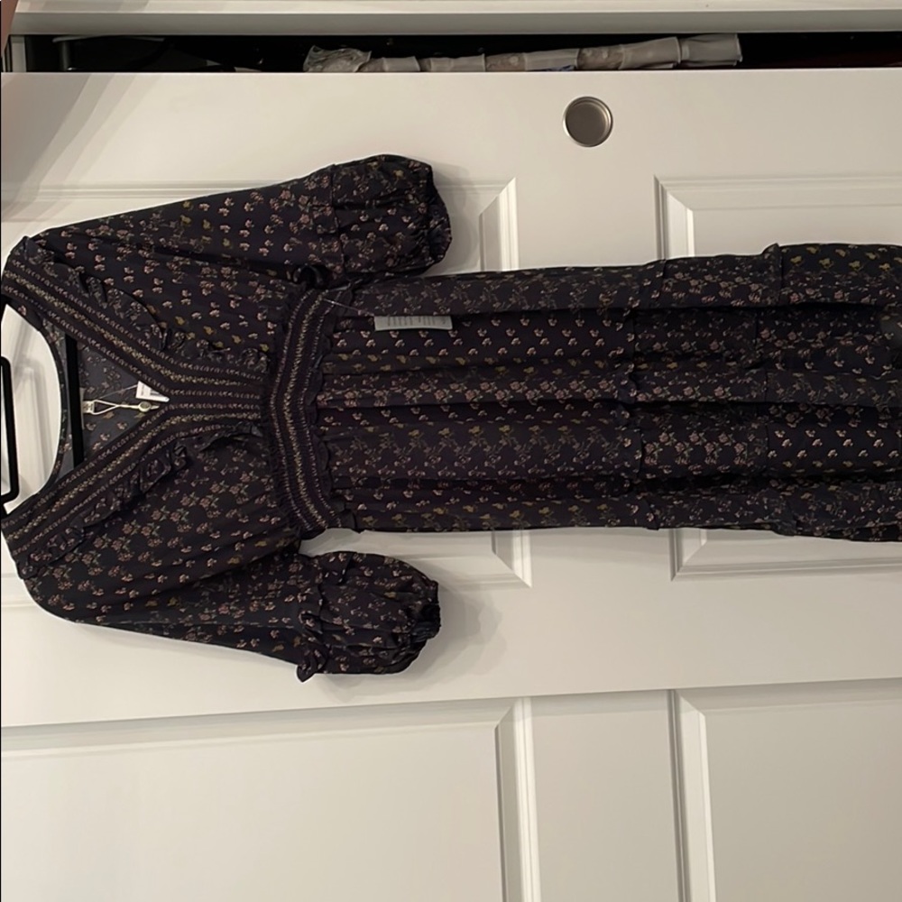 Max studio dress